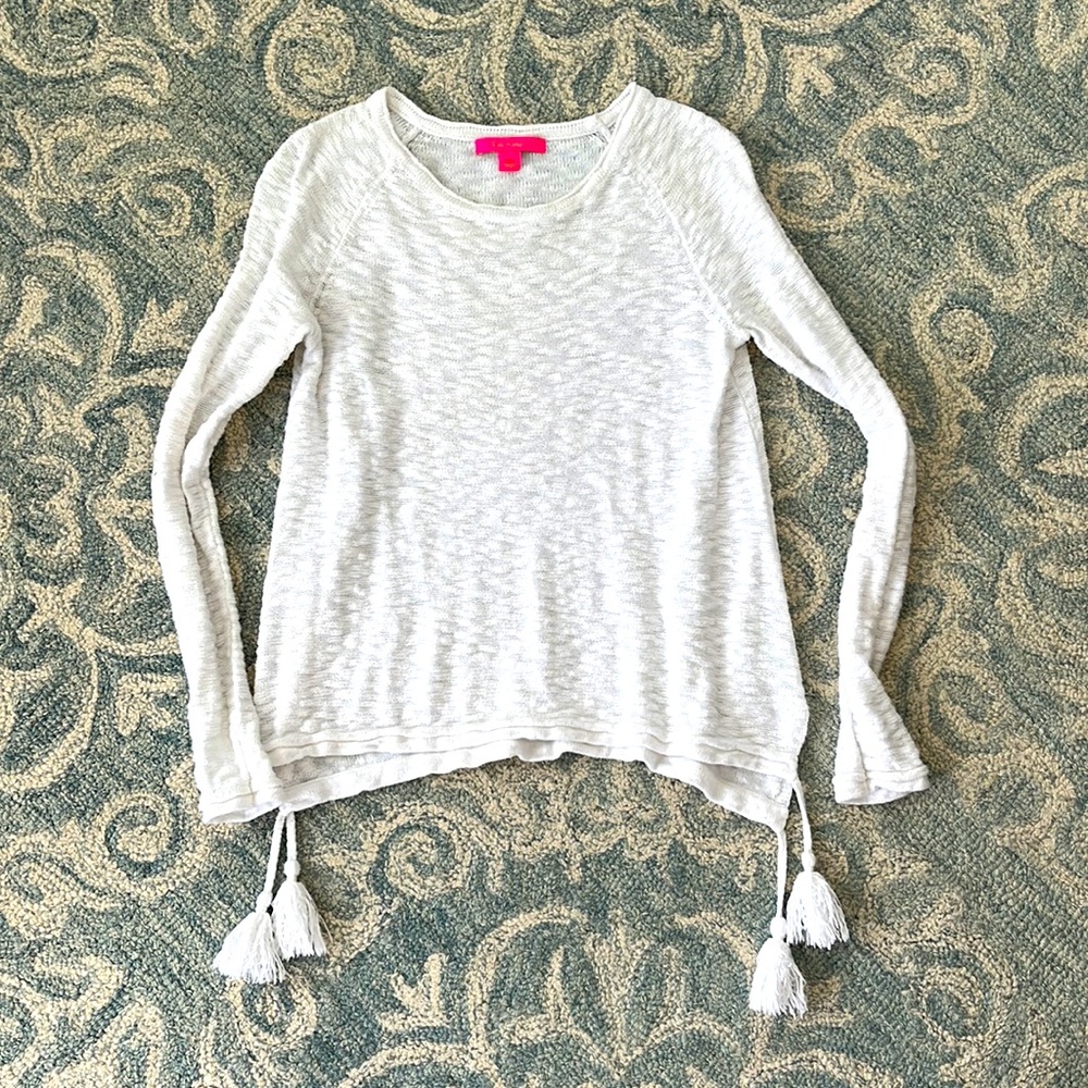 Lilly Pulitzer size small tassel sweater 100% cotton EUC worn once :)